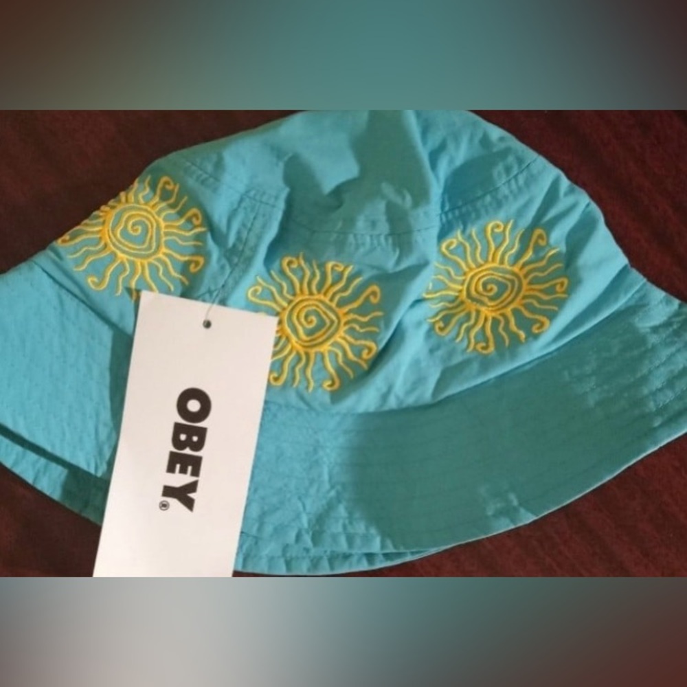 Obey 2018 Sunburst Bucket Hat * Small / Medium